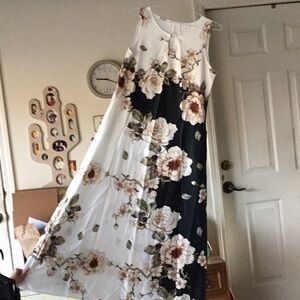 White and Cream Floral Sleeveless Maxi Dress A-line